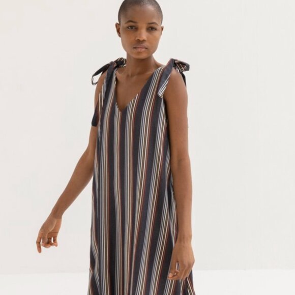 Kowtow Knotted V-Neck Maxi Dress - Picture 2 of 5